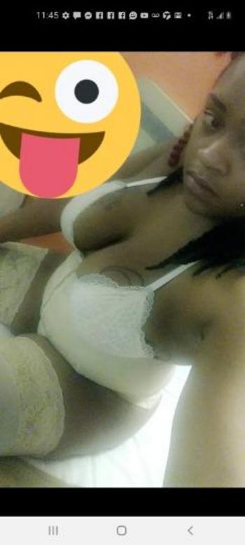 Sky, 26  female escort, Detroit