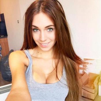 Alexis, 24  female escort, Detroit