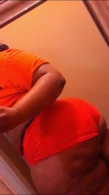 Shani, 24  female escort, Detroit