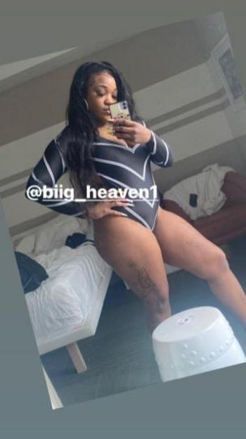 Lucky, 25  female escort, Detroit