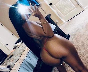 Gia, 24  female escort, Detroit