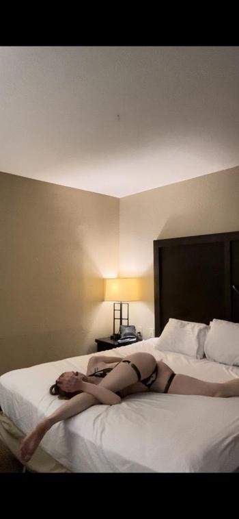 Barbie, 23  female escort, Detroit
