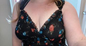 207-881-1371, 30  female escort, Detroit