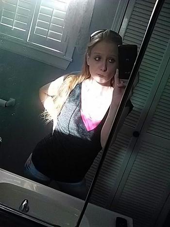 Honey pot , 28  female escort, Detroit