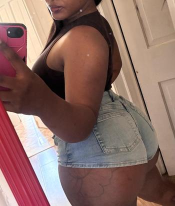 Ju, 24  female escort, Detroit