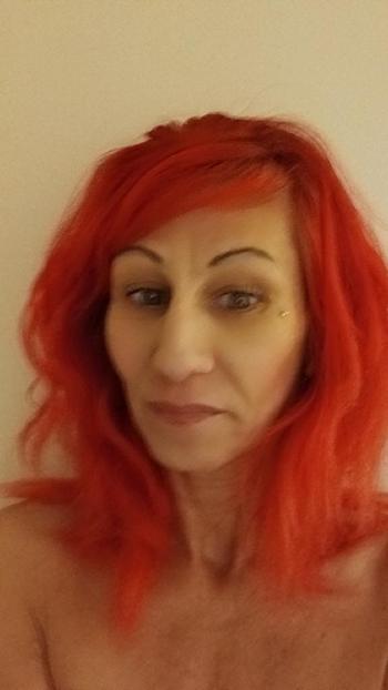 Red, 38  female escort, Detroit