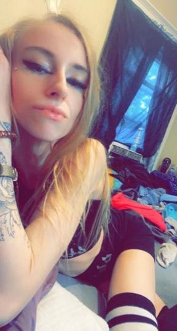 2487751585, female escort, Detroit