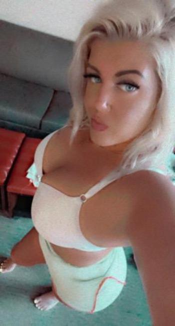 5863553992, female escort, Detroit